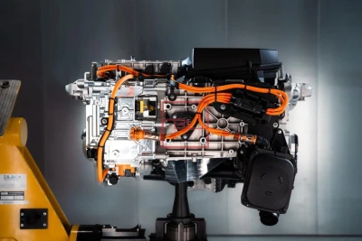 BMW to Begin Hydrogen Tech Series Production in 2028